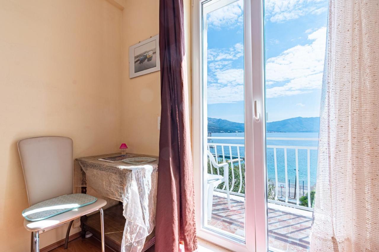 Apartments By The Sea Korcula - 10051 Екстер'єр фото